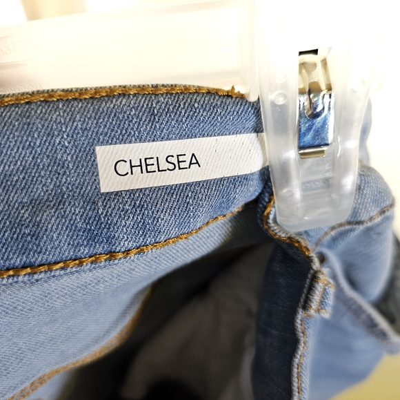 Code Bleu 22W Capri Jeans - Picture 3 of 7